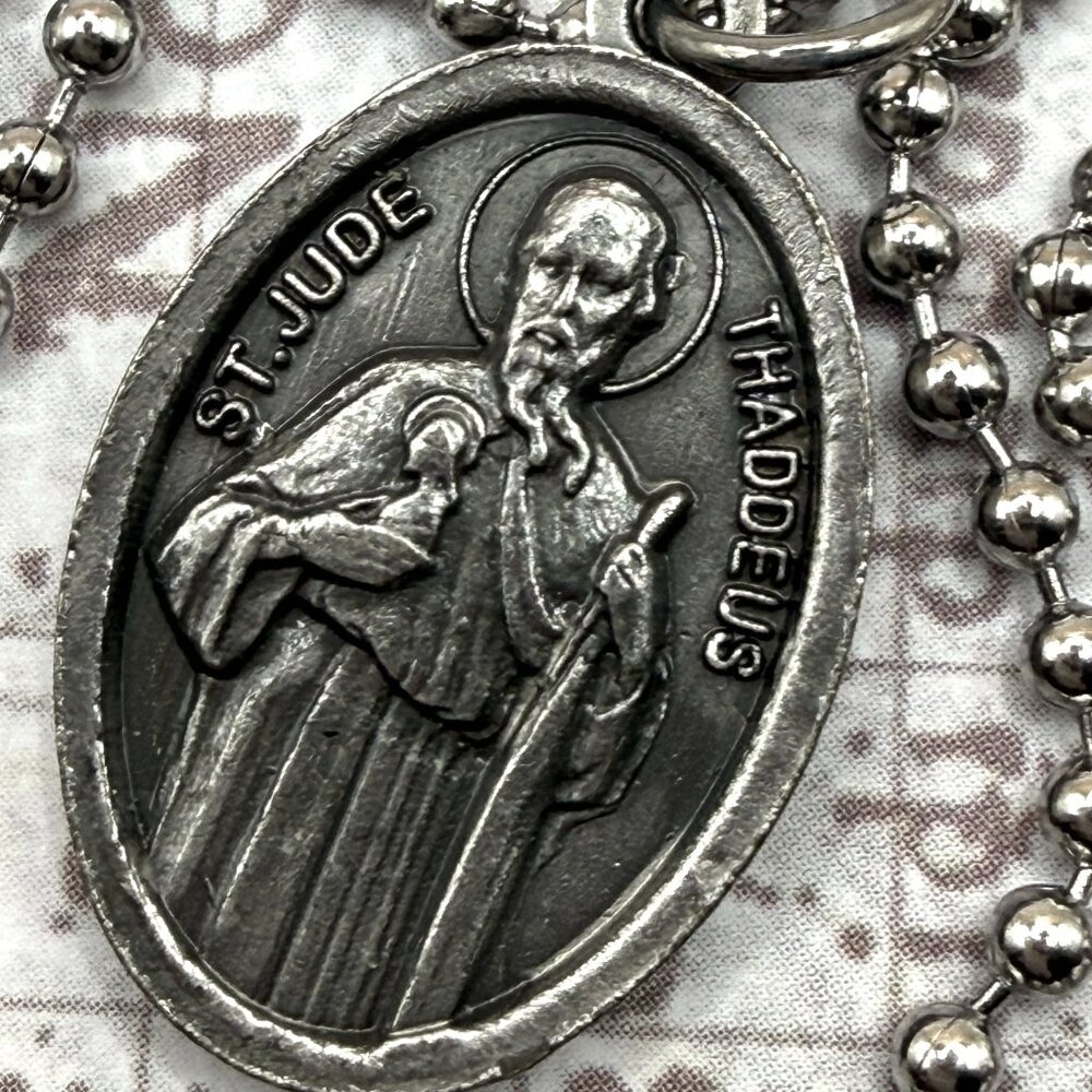 Vintage Saint St Jude Thaddeus Religious Catholic Medal Pendant Silver Necklace